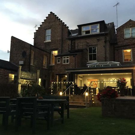 The York Priory 호텔 외부 사진