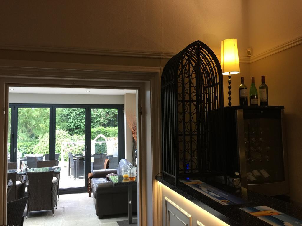 The York Priory 호텔 외부 사진