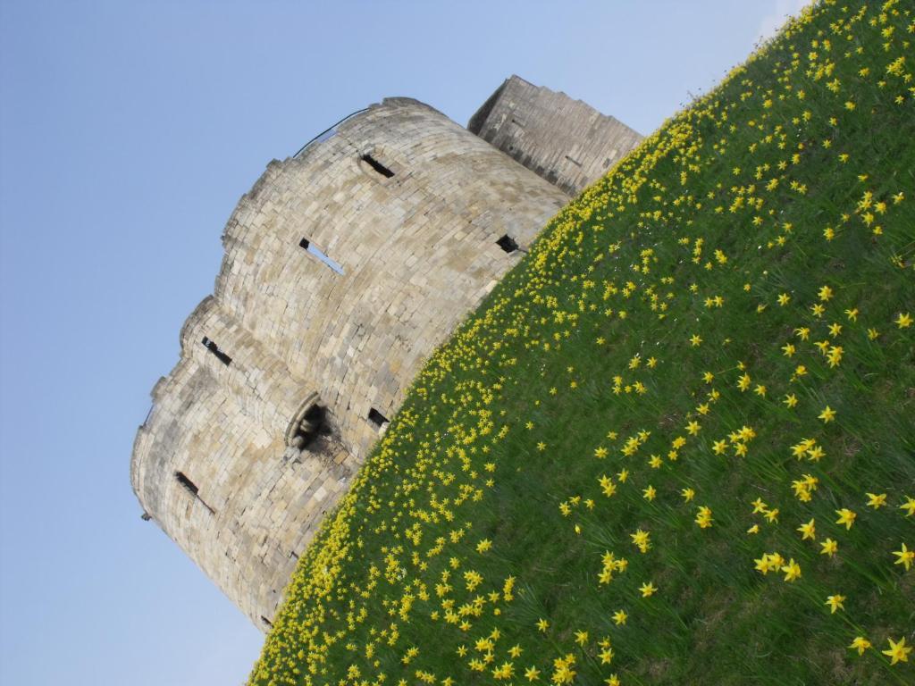 The York Priory 호텔 외부 사진